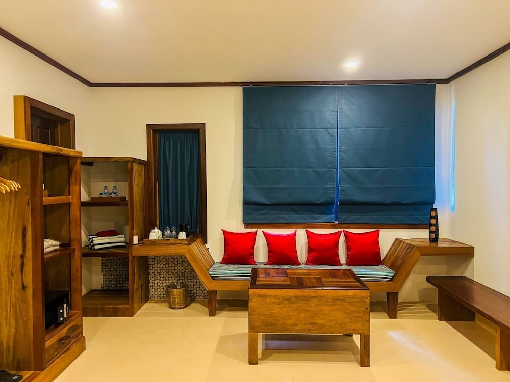 Family Triple Room, 3 Bedrooms, Mountain View