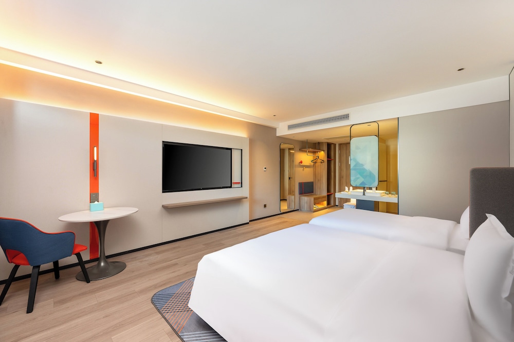 Standard Room, 2 Double Beds photo 2