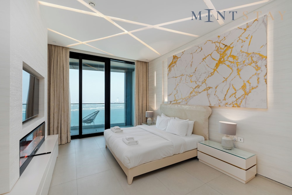 Exclusive Apartment, 2 Bedrooms, Sea View photo 3