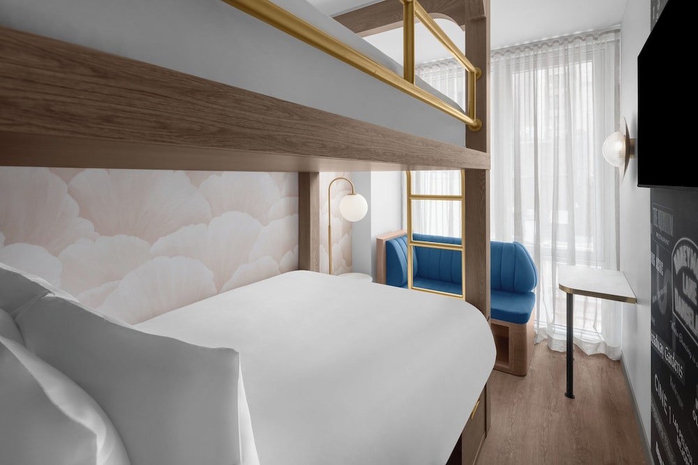 Room (Bunk Bed) photo 1