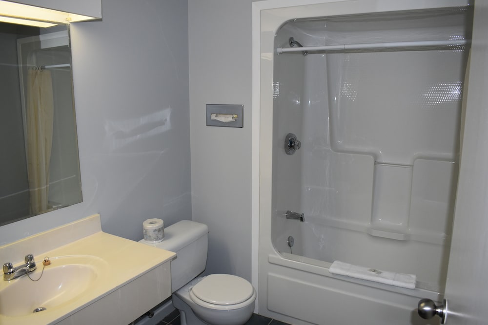 Standard Room, Multiple Beds photo 2