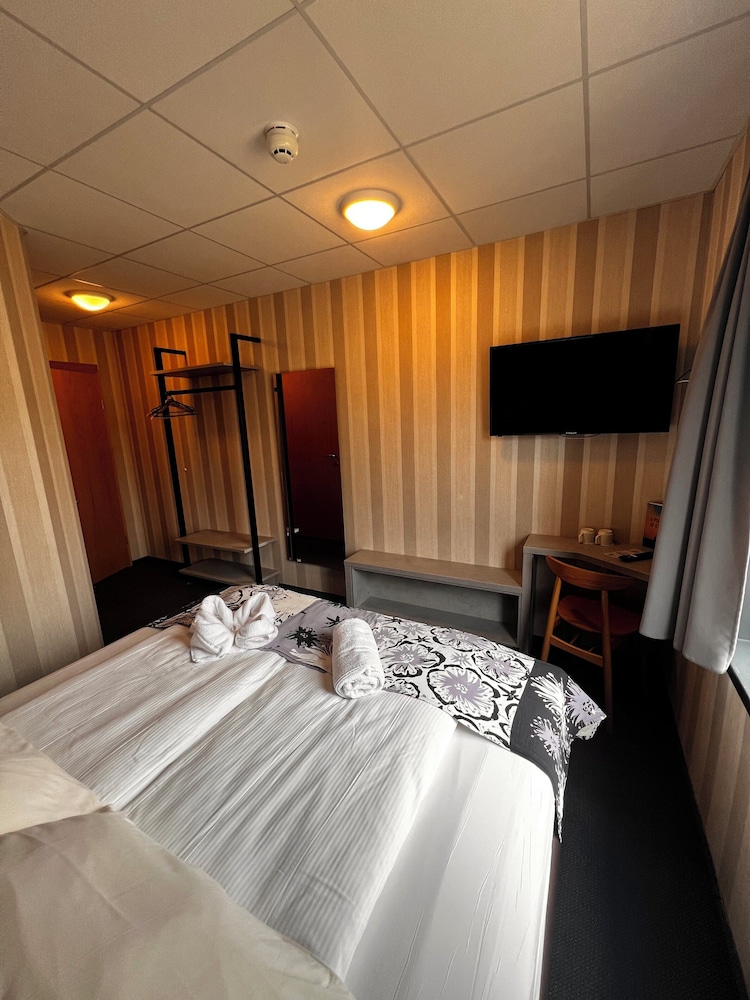 Standard Double Room, Mountain View