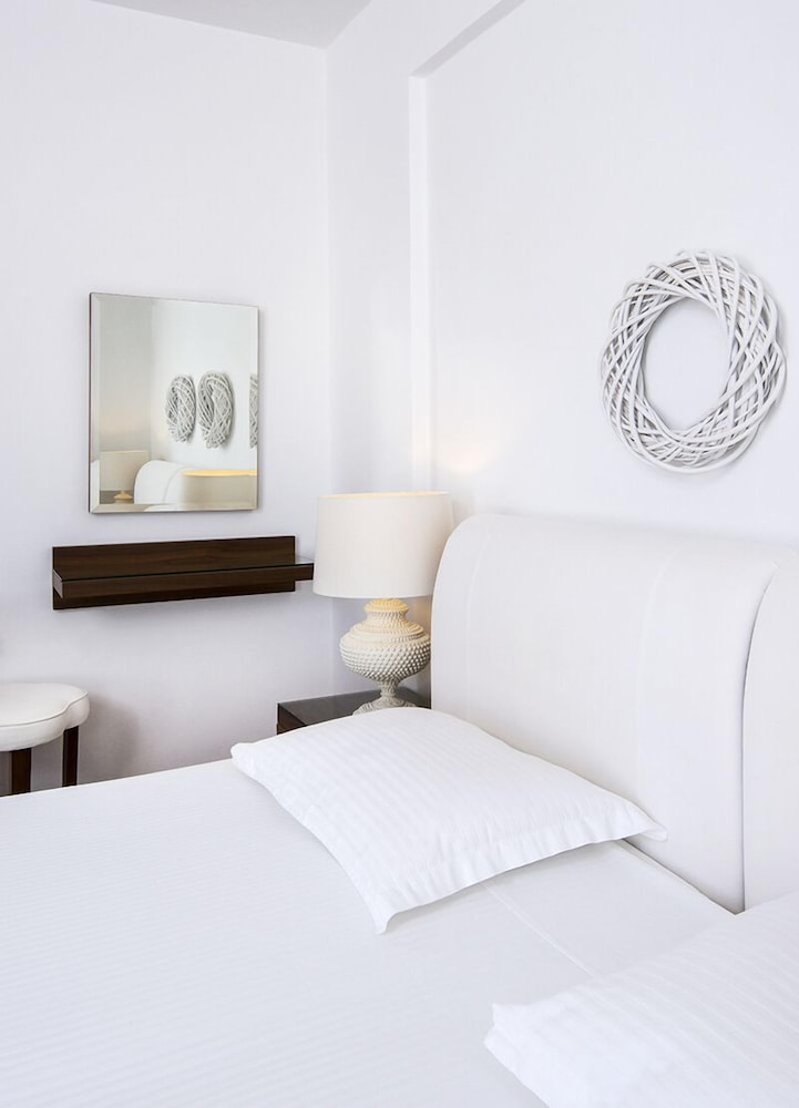 Standard Room - Photo 8