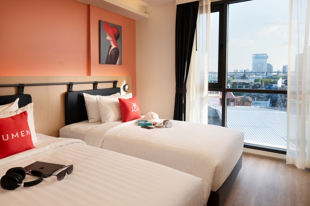 Lumen Deluxe Twin Room photo 3