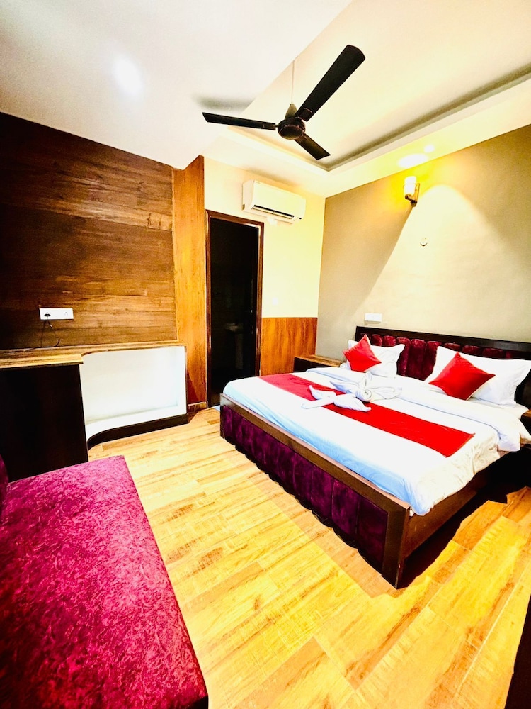 Deluxe Double Room, Balcony