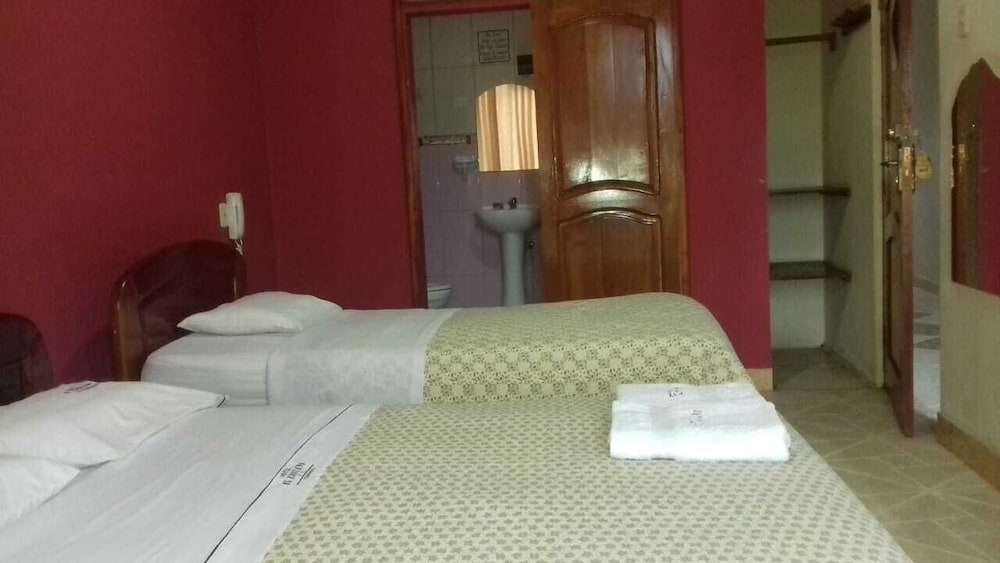 Economy Triple Room