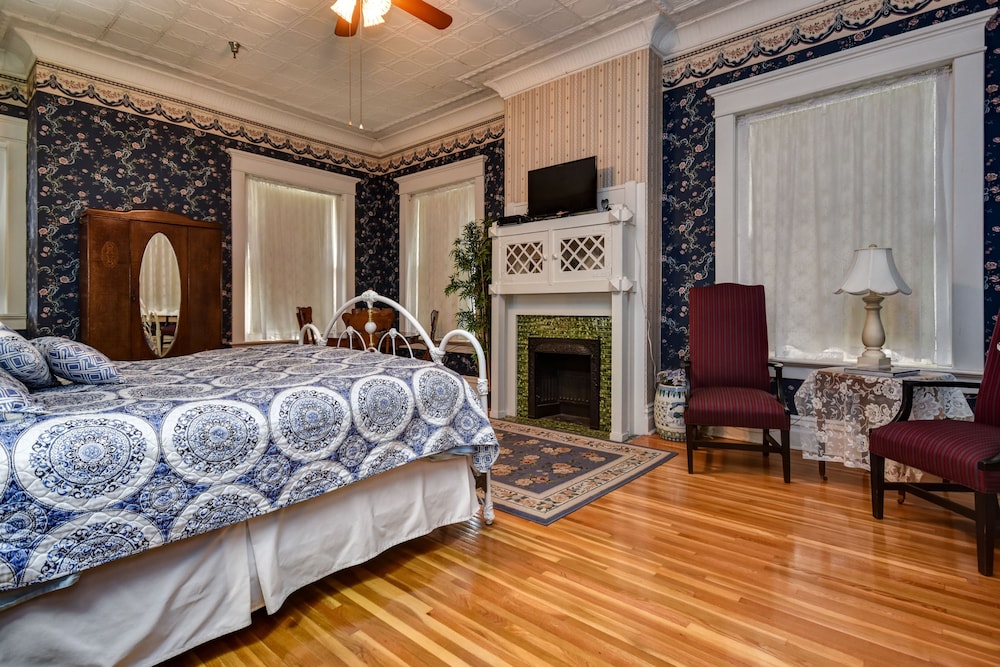 Suite (Gibson)