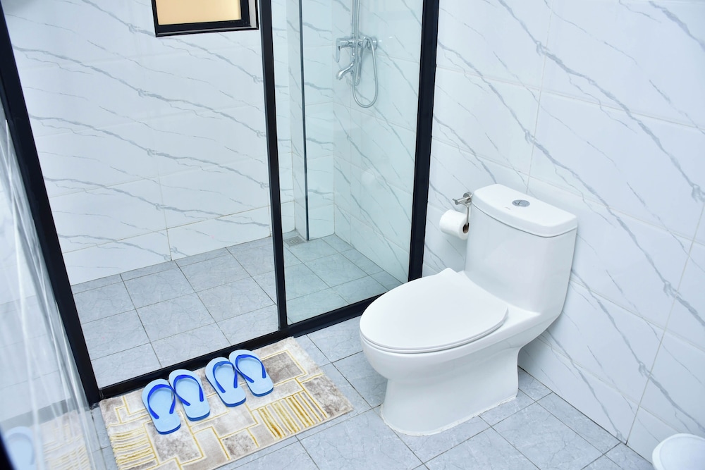 Economy Studio, Private Bathroom photo 2