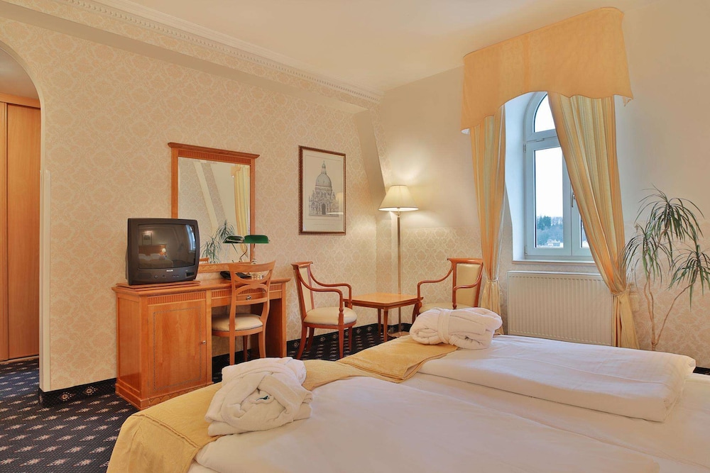 Standard Double Room - Photo 4