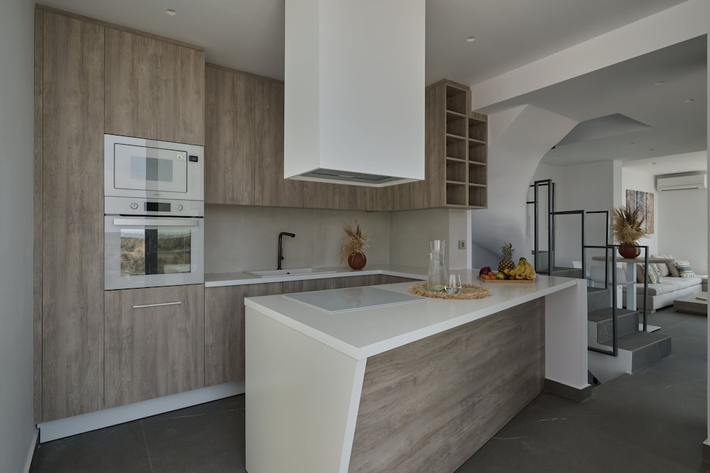 Anthos photo 3