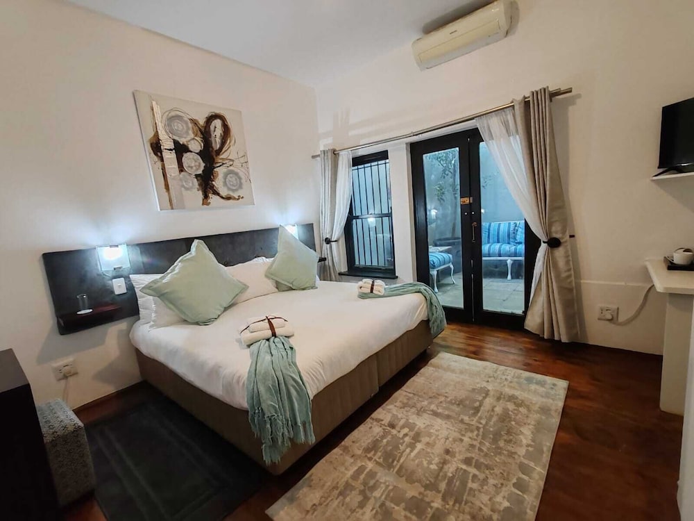 Standard Double Room photo 1