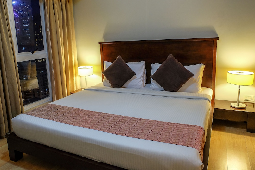 1 Bedroom Superior Suite photo 2