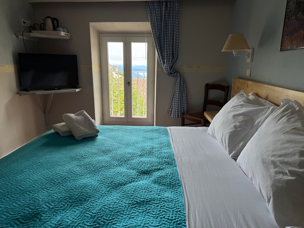 Comfort Double Room, City View