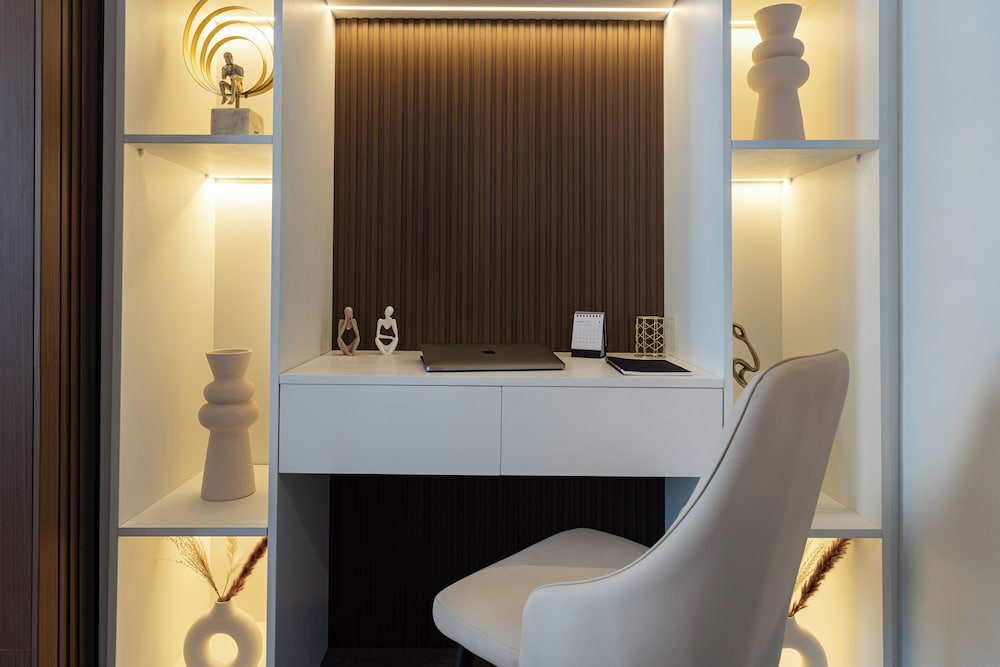 Luxury Apartment, Canal View photo 3