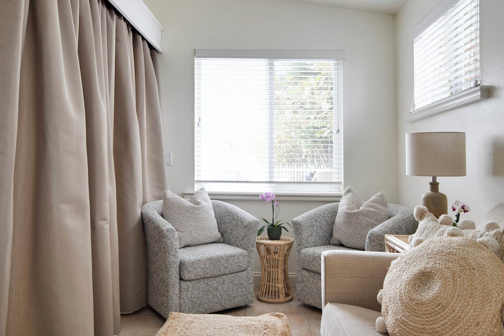 Suite, 1 Bedroom photo 3
