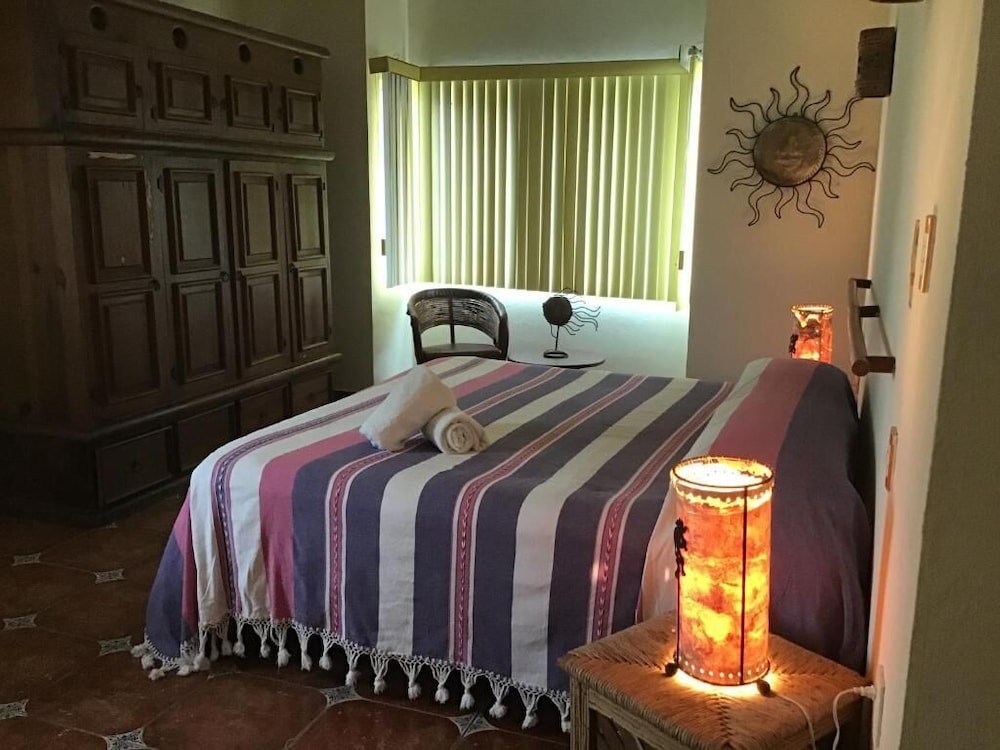 Basic Single Room photo 2