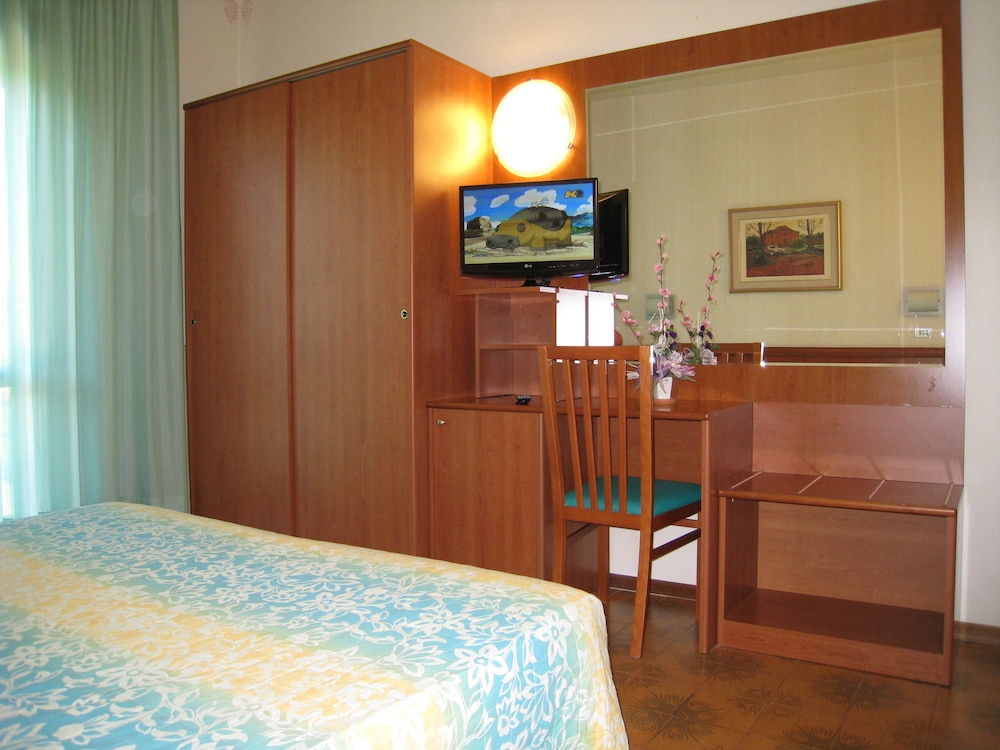 Triple Room photo 3