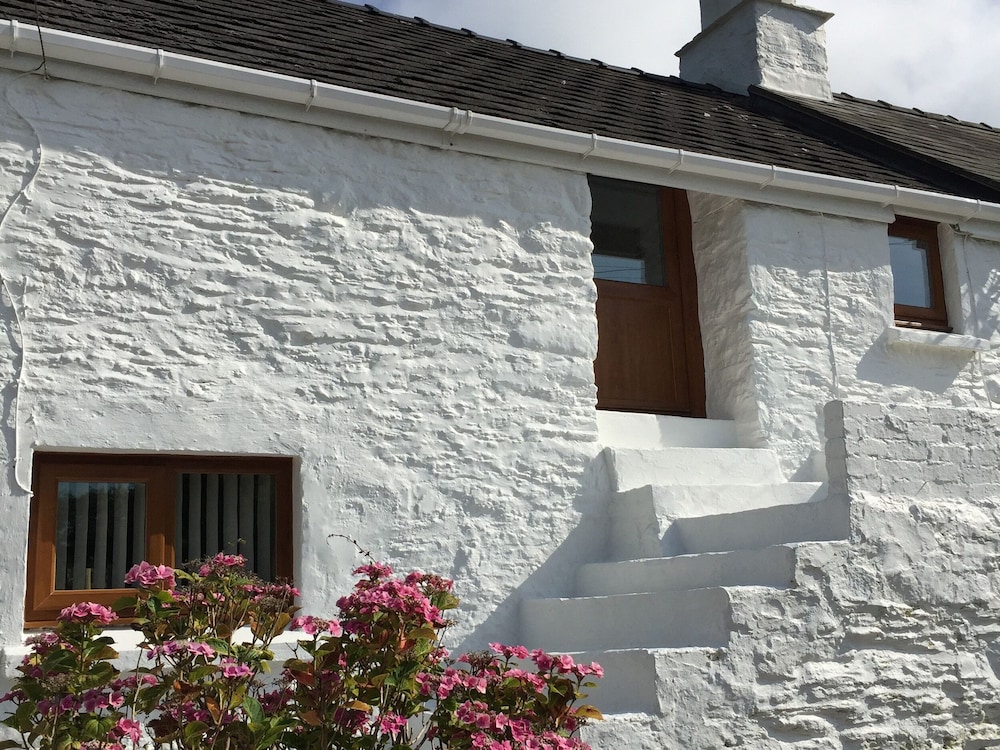 Cottage photo 1