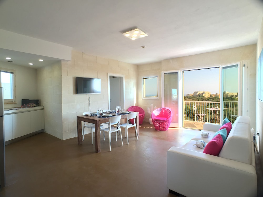 Deluxe Penthouse, 2 Bedrooms, Non Smoking, Sea View photo 3