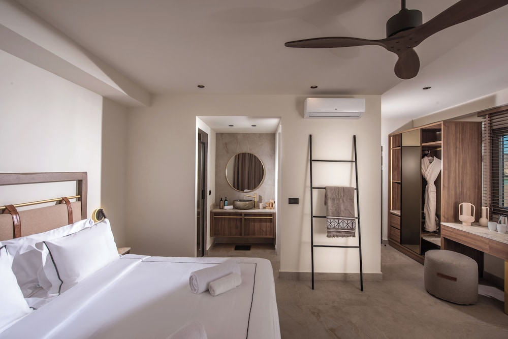Double Room with Sea View photo 3