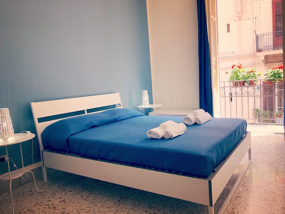 Double Room, Balcony (private external bathroom) photo 2