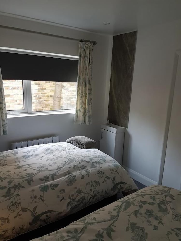 Standard Double or Twin Room photo 2