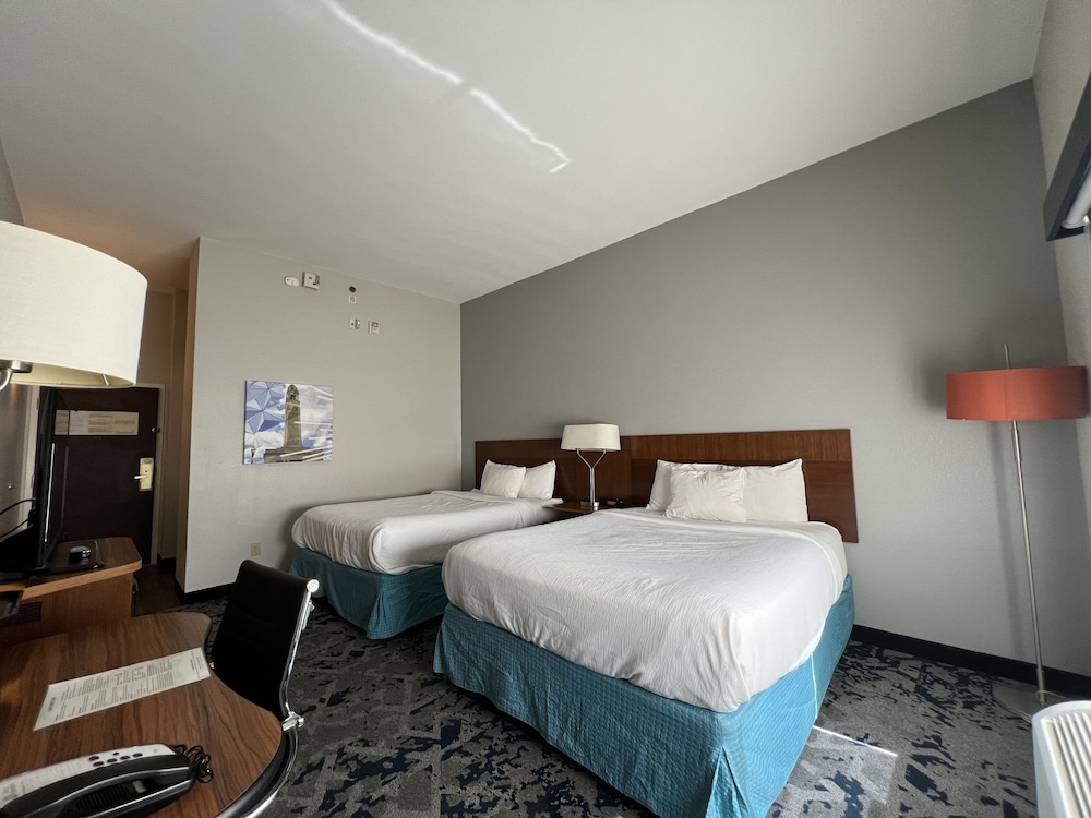 Room, 2 Queen Beds, Accessible, Non Smoking, photo 6