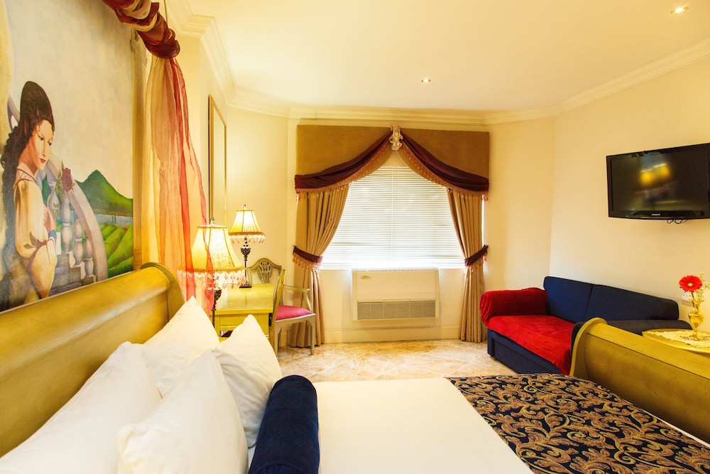 Executive Room photo 2