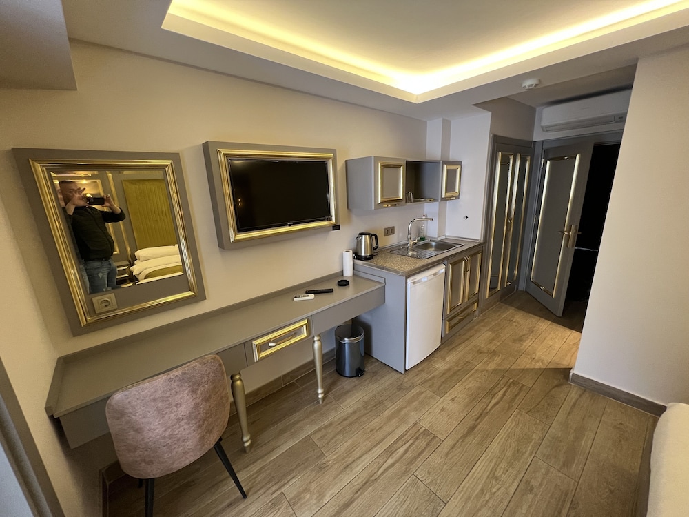 Family Double or Twin Room, 2 Bedrooms photo 3