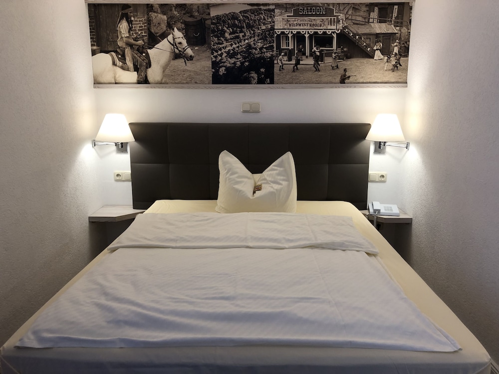 Single Room photo 3