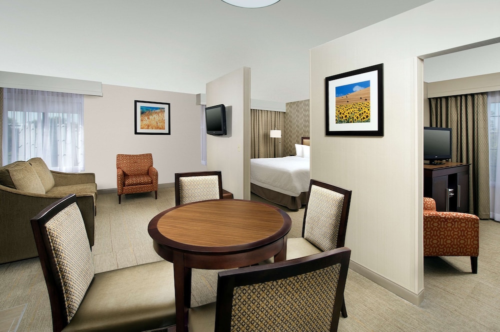 Suite, 1 King Bed, Non Smoking - Photo 1