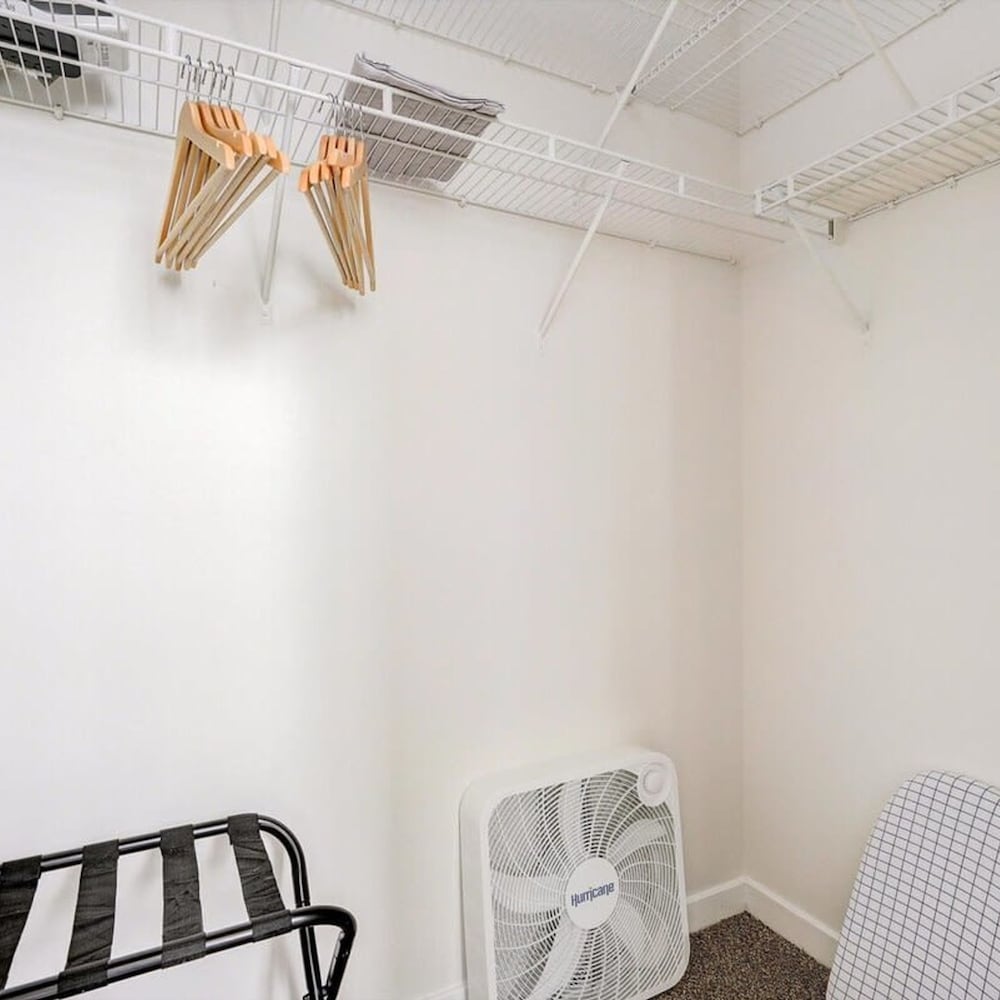 Cozysuites - 2BR With Direct Skybridge Access 5, Billede 25
