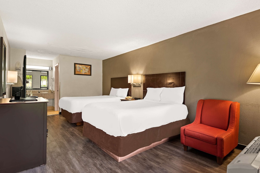 Room, 2 Double Beds, Non Smoking photo 1