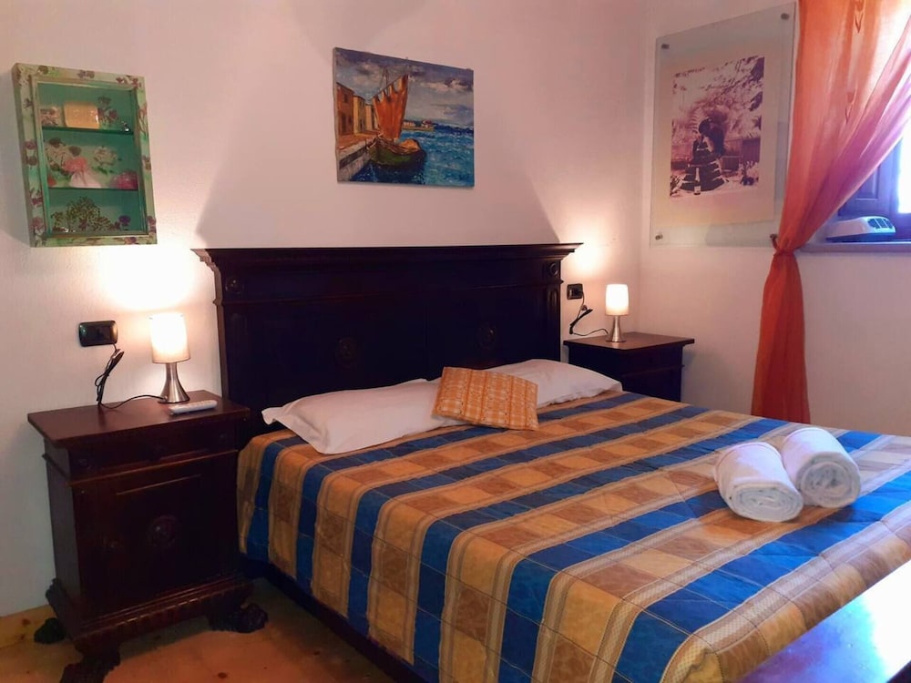 Villa photo 1