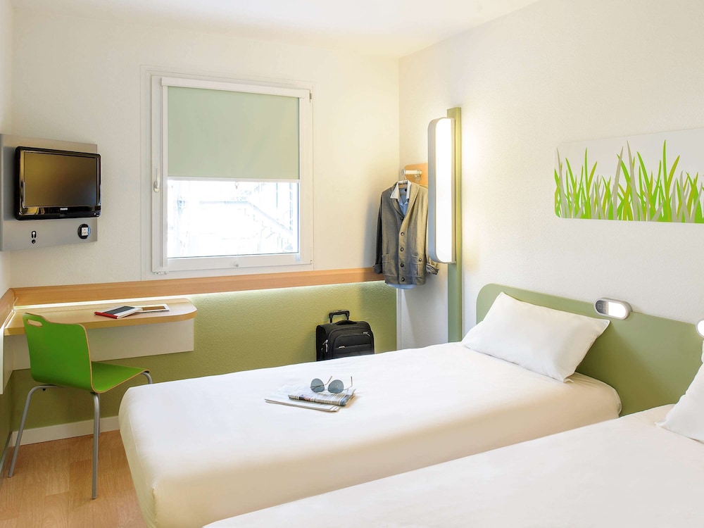 Standard Room, 2 Twin Beds