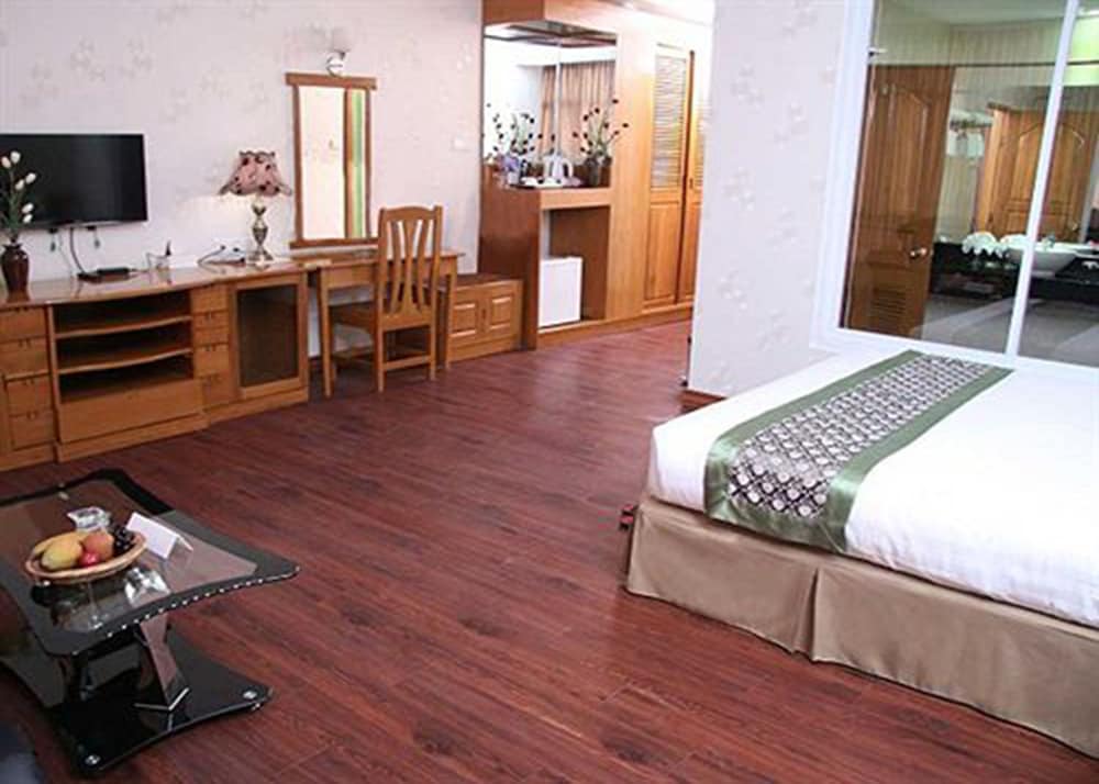 Suite photo 1