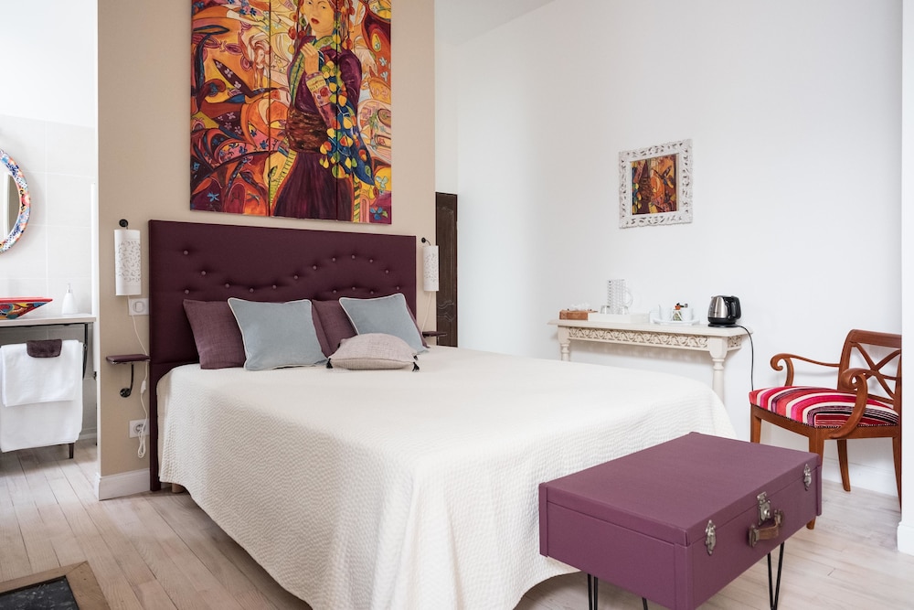 Standard Double Room (Figeac) photo 1