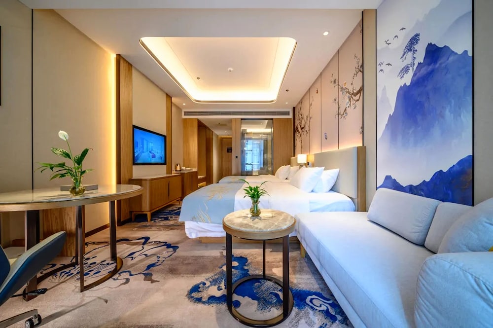 Exclusive Double or Twin Room photo 2