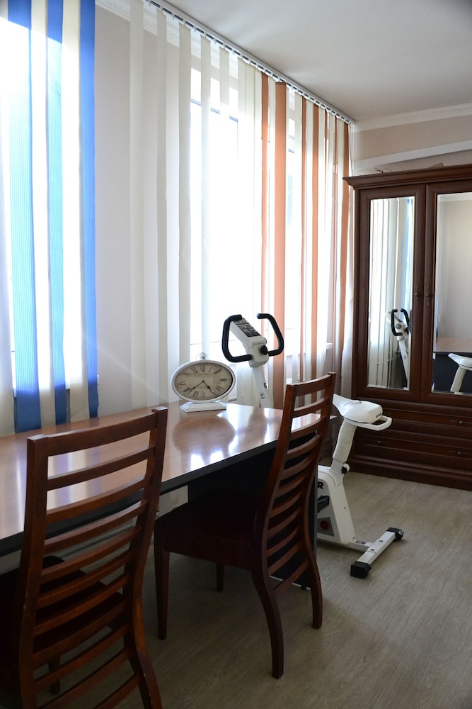 Economy Double Room photo 3