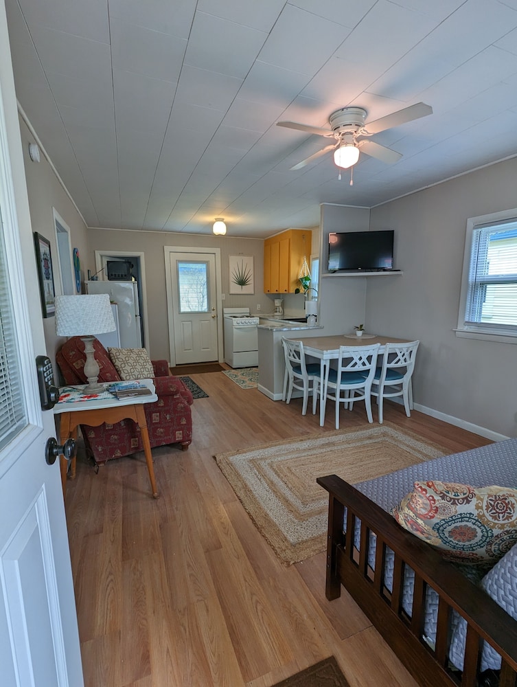 Traditional Cottage, 2 Bedrooms, Non Smoking photo 1