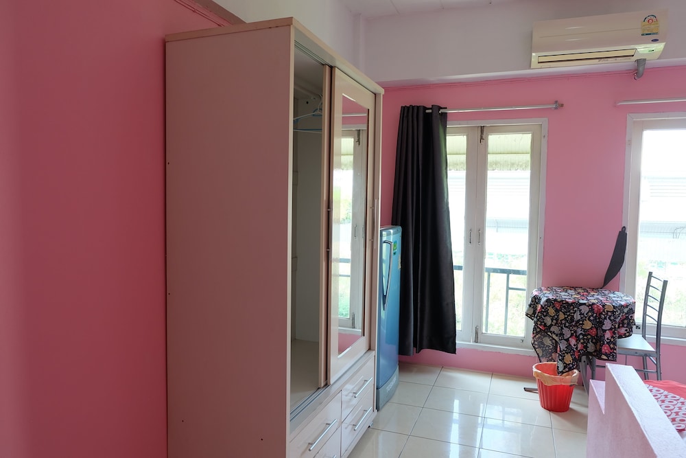Deluxe Double Room - Photo 19