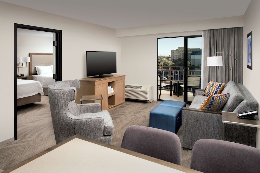 Suite, 1 Bedroom, Balcony