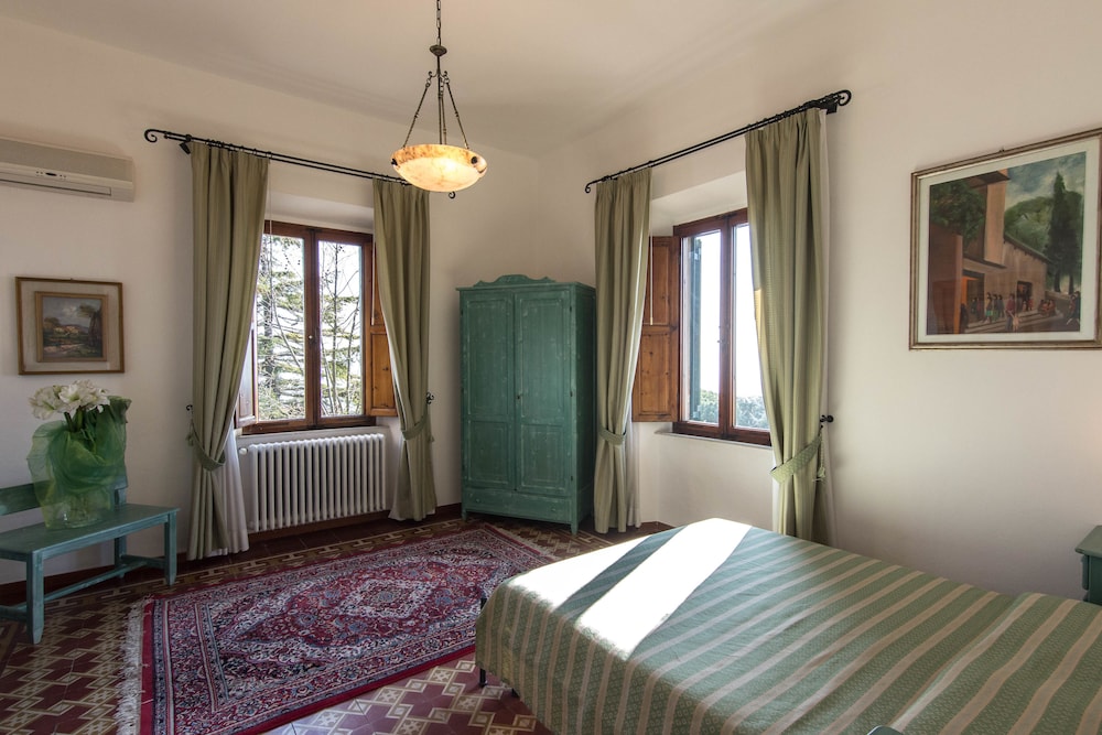 Triple Room - Photo 2
