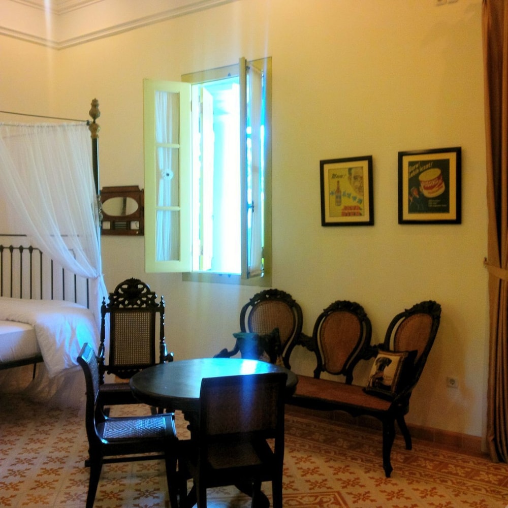 Terrace Suites photo 3