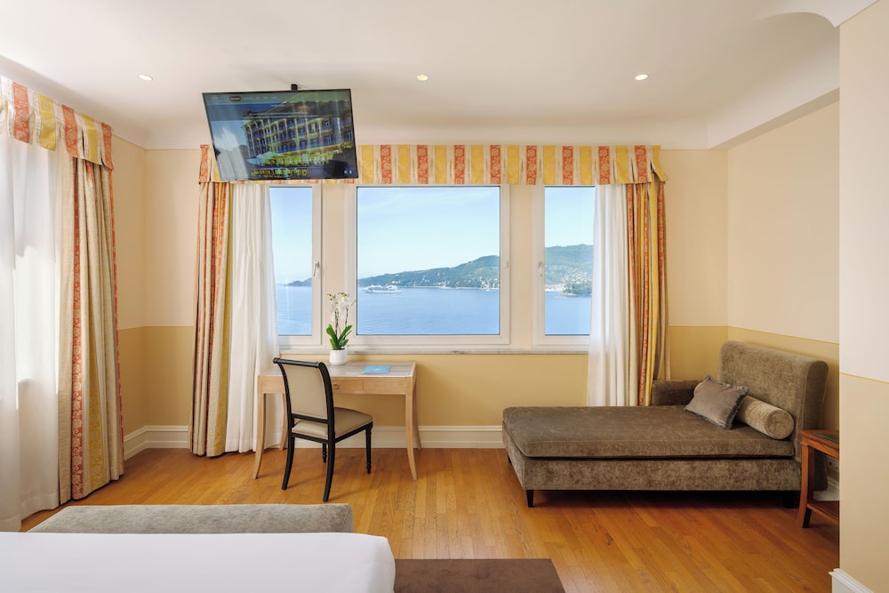 Panoramic Suite, 2 Bedrooms, Sea View photo 3