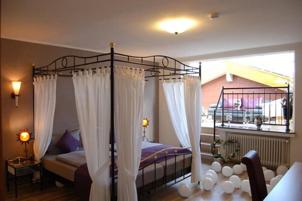 Deluxe Suite photo 1