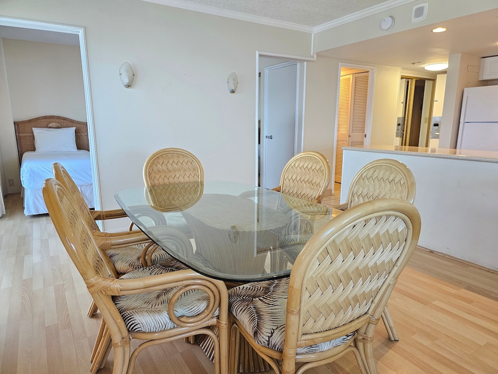 Ilikai Tower 943 Condo - Walk to the Beach, Shops & Restaurants! by RedAwning: Condo, 2 Bedrooms photo
