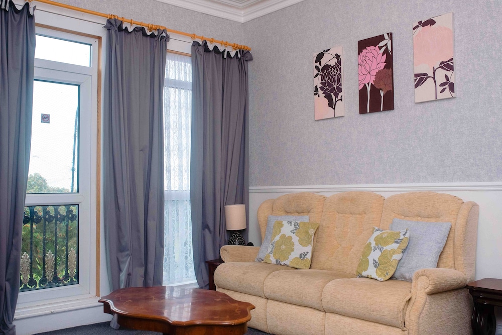 Family Apartment, Multiple Beds photo 1