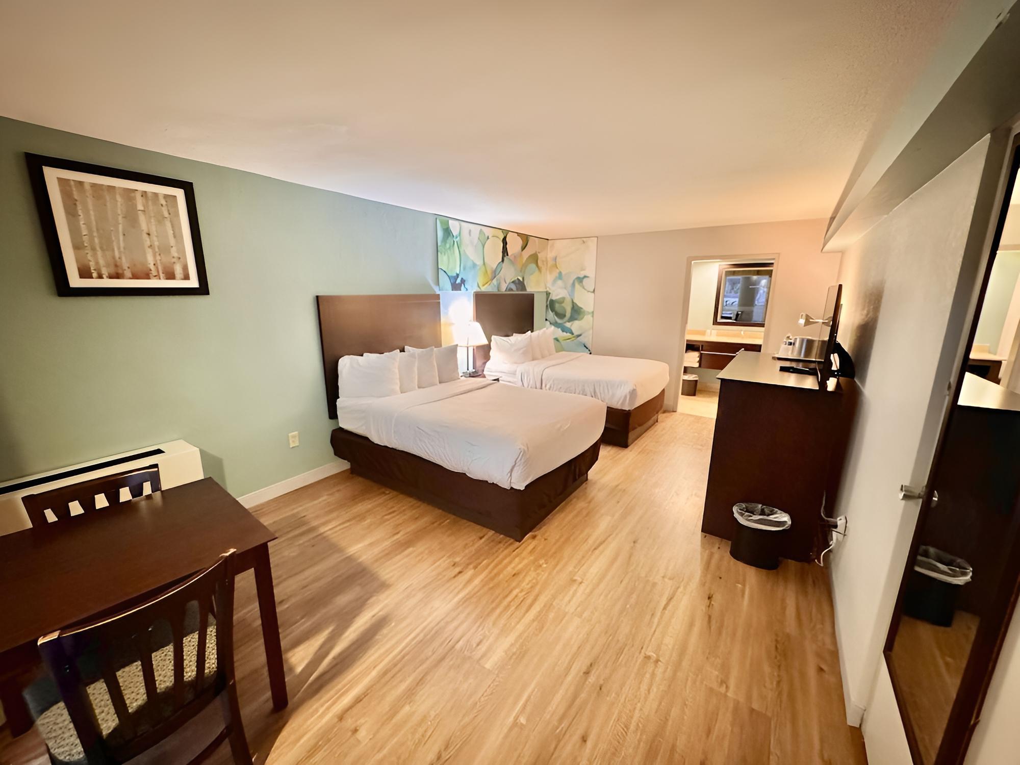 Room, 2 Double Beds, Non Smoking, Patio photo 1