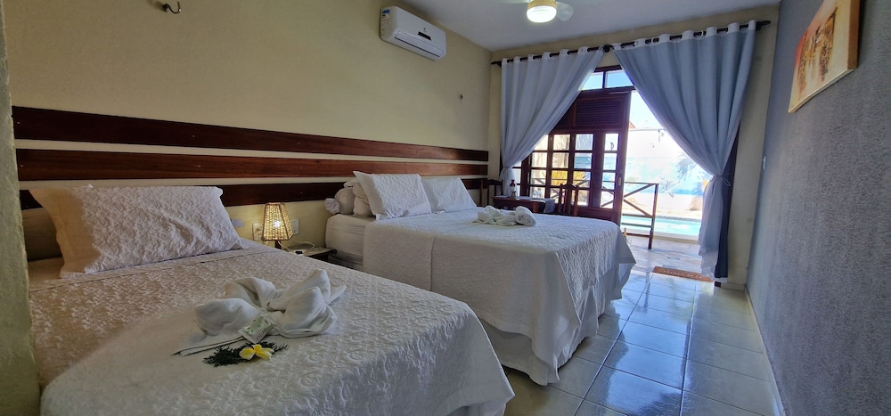 Deluxe Suite, 2 Bedrooms, Pool Access photo 2